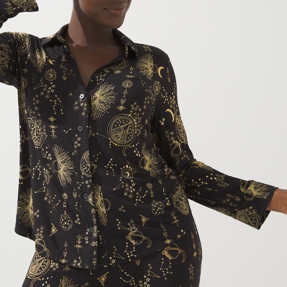 Soma Lounge Pajama Stars Moon Black Gold Button front Top  MD LG NWT